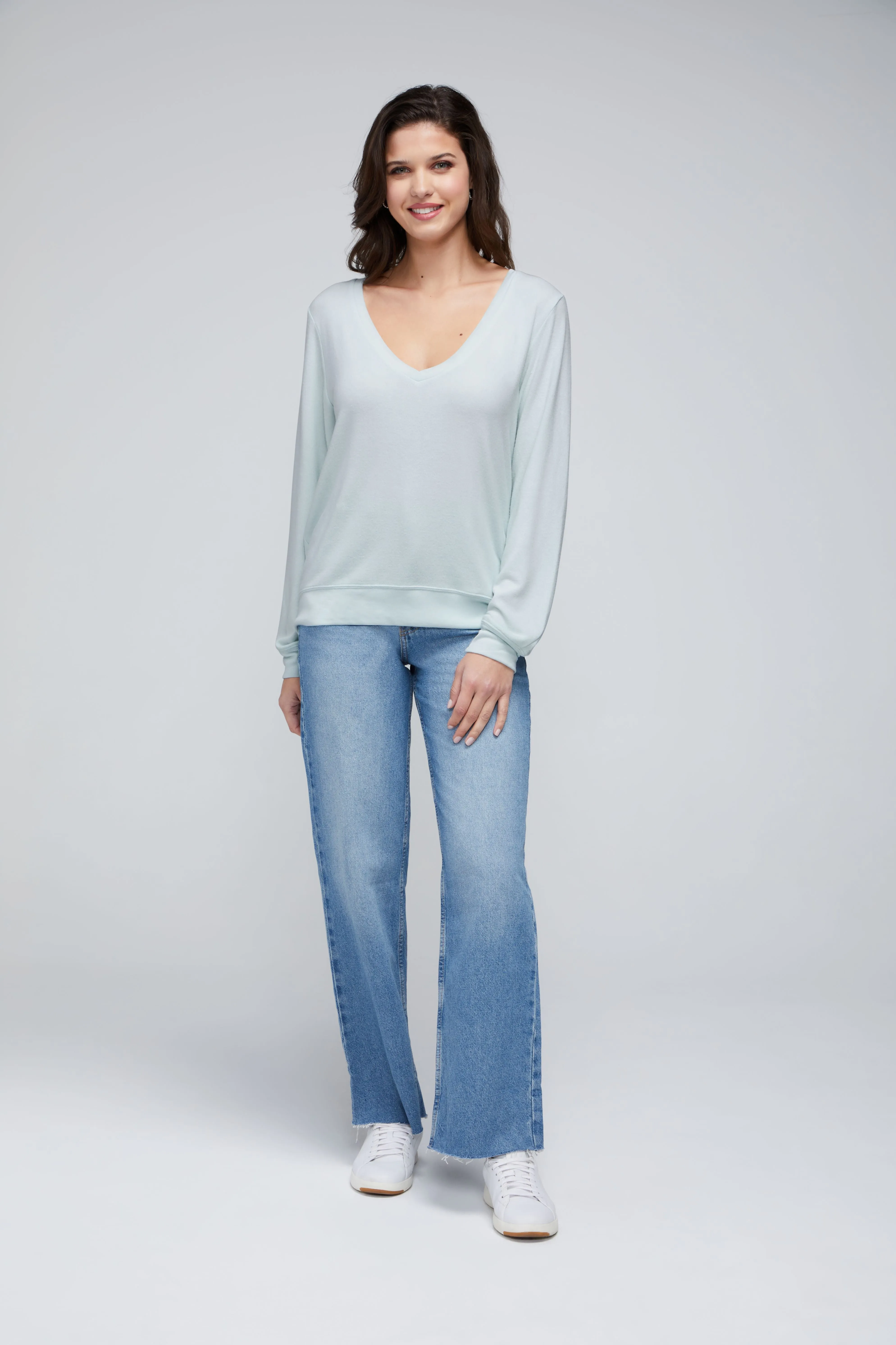 Baggy Beach Jumper Deep V | Morning Mist