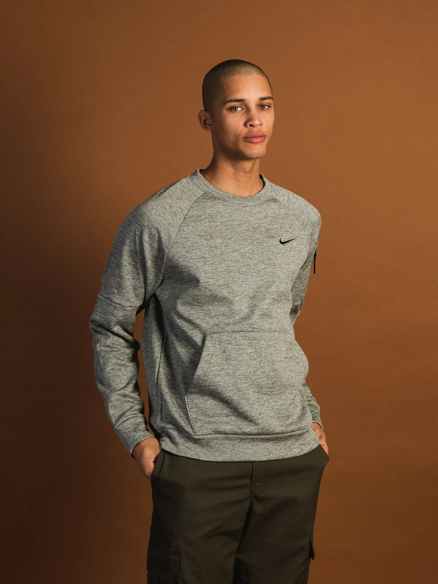 NIKE THERMA-FIT CREWNECK