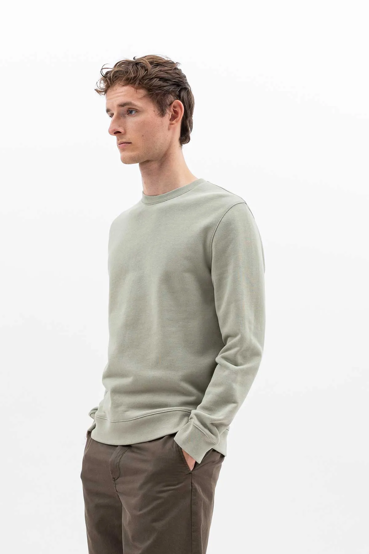 Norse Projects Classic Vagn Crew Sweatshirt in Sunwashed Green