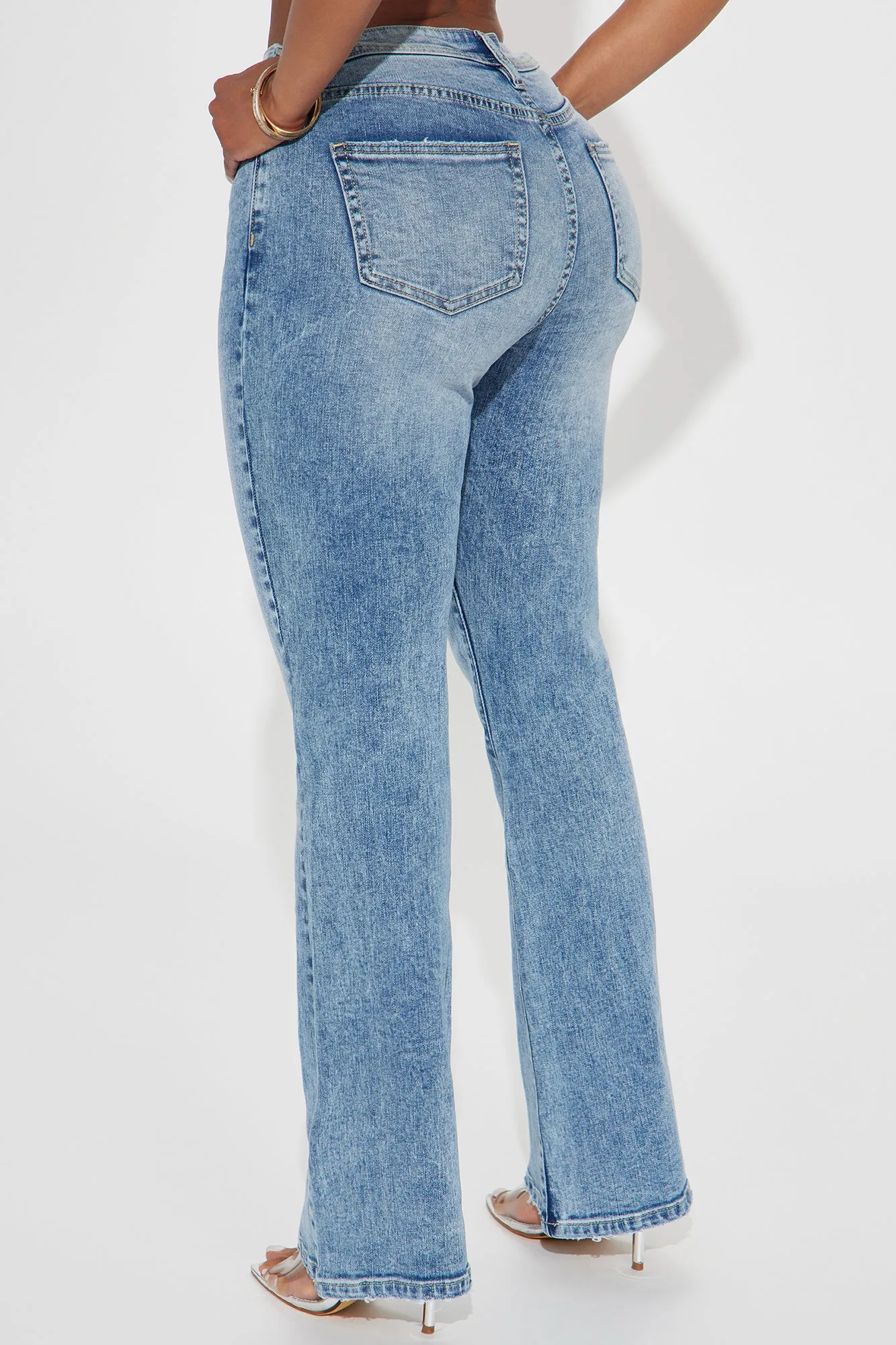 Selene Stretch Straight Leg Jeans - Light Wash